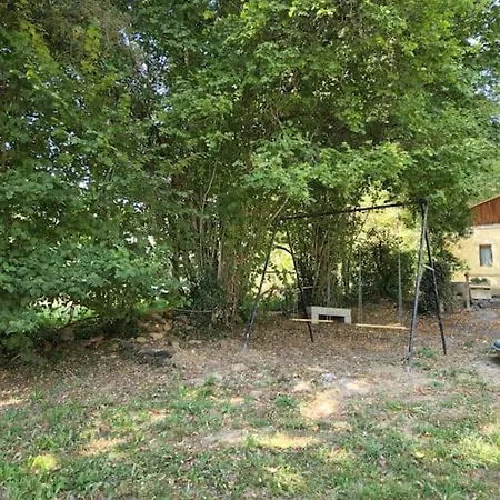Le Paradou, Au Bord Du Lot 3* Estaing (Aveyron)