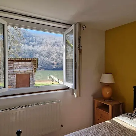 Le Paradou, Au Bord Du Lot 3* Estaing (Aveyron)